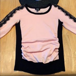 Light pink lace detail sweater with ruching